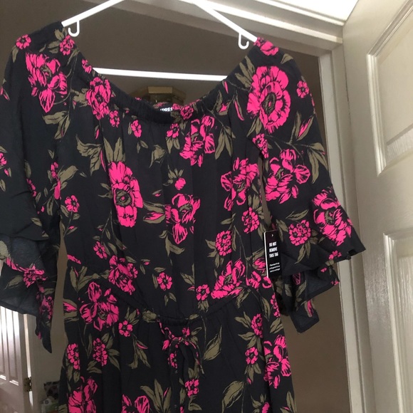 Express Bell Sleeve Romper, Size Small - Picture 1 of 3